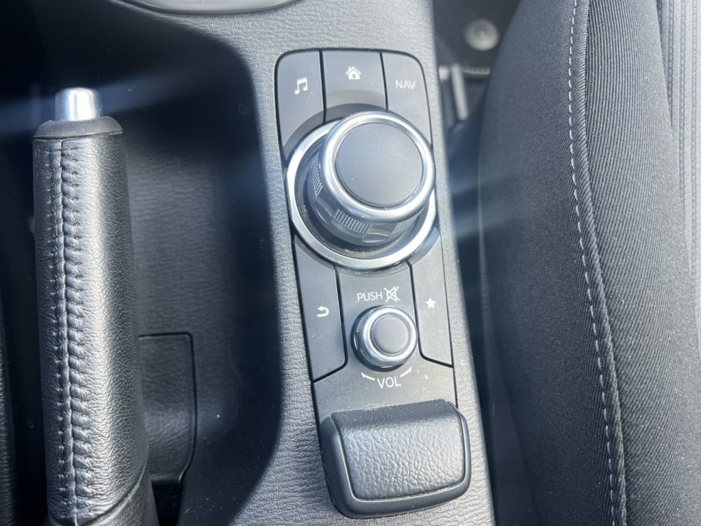 Mazda Cx-3 2.0 skyactiv-g 120pk dynamic , trekhaak