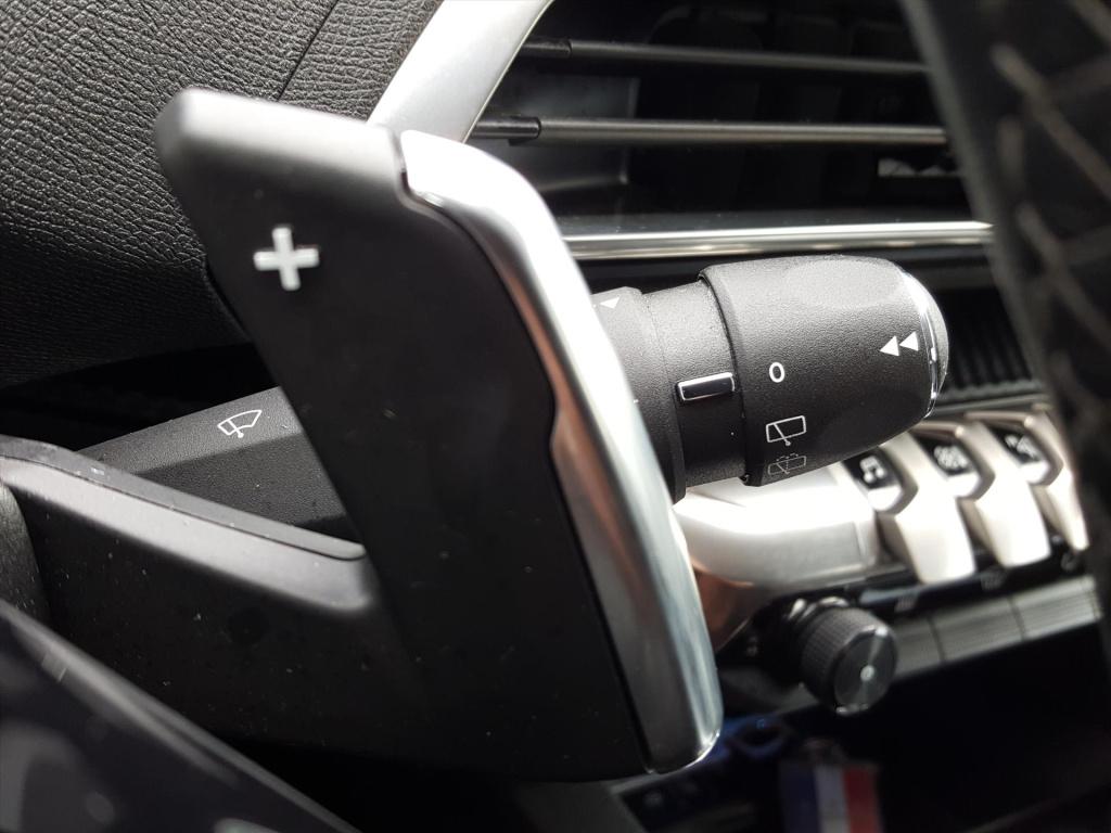 Peugeot 3008 allure 1.2-130pk automaat (eat8) apple carplay & android auto 