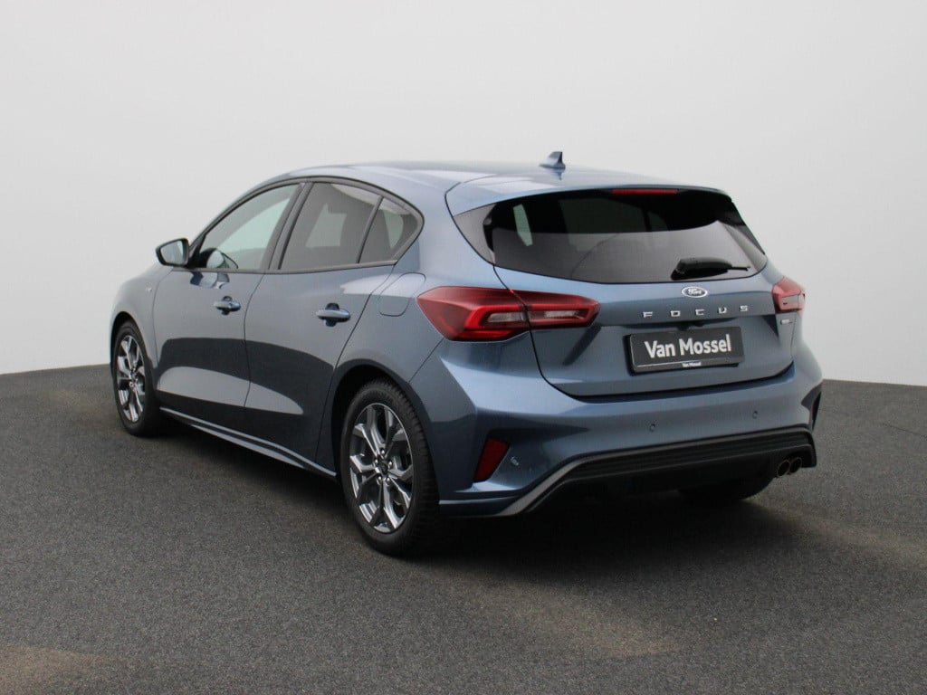 Ford Focus 1.0 ecoboost hybrid st-line