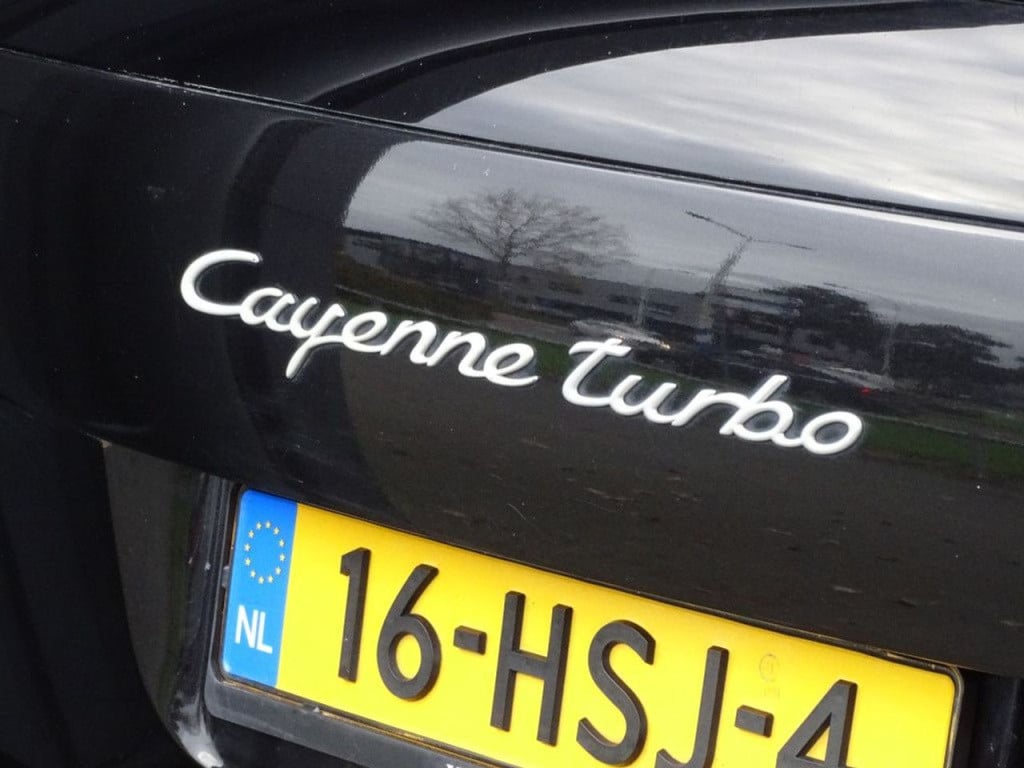Porsche Cayenne 4.8 turbo 500pk | pano