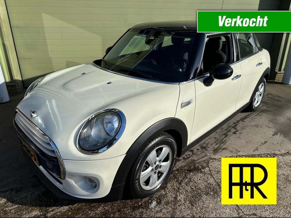 Mini Cooper 1.5 pepper