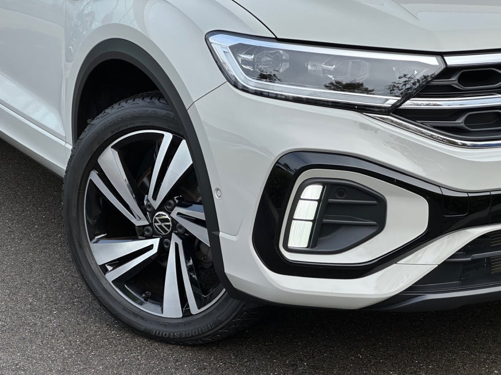 Volkswagen T-roc 1.5 tsi 150pk dsg r-line | camera | carplay | dode hoek | 