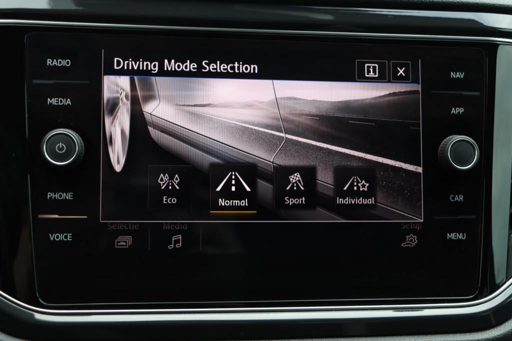 Volkswagen T-roc 1.5 tsi sport 150pk