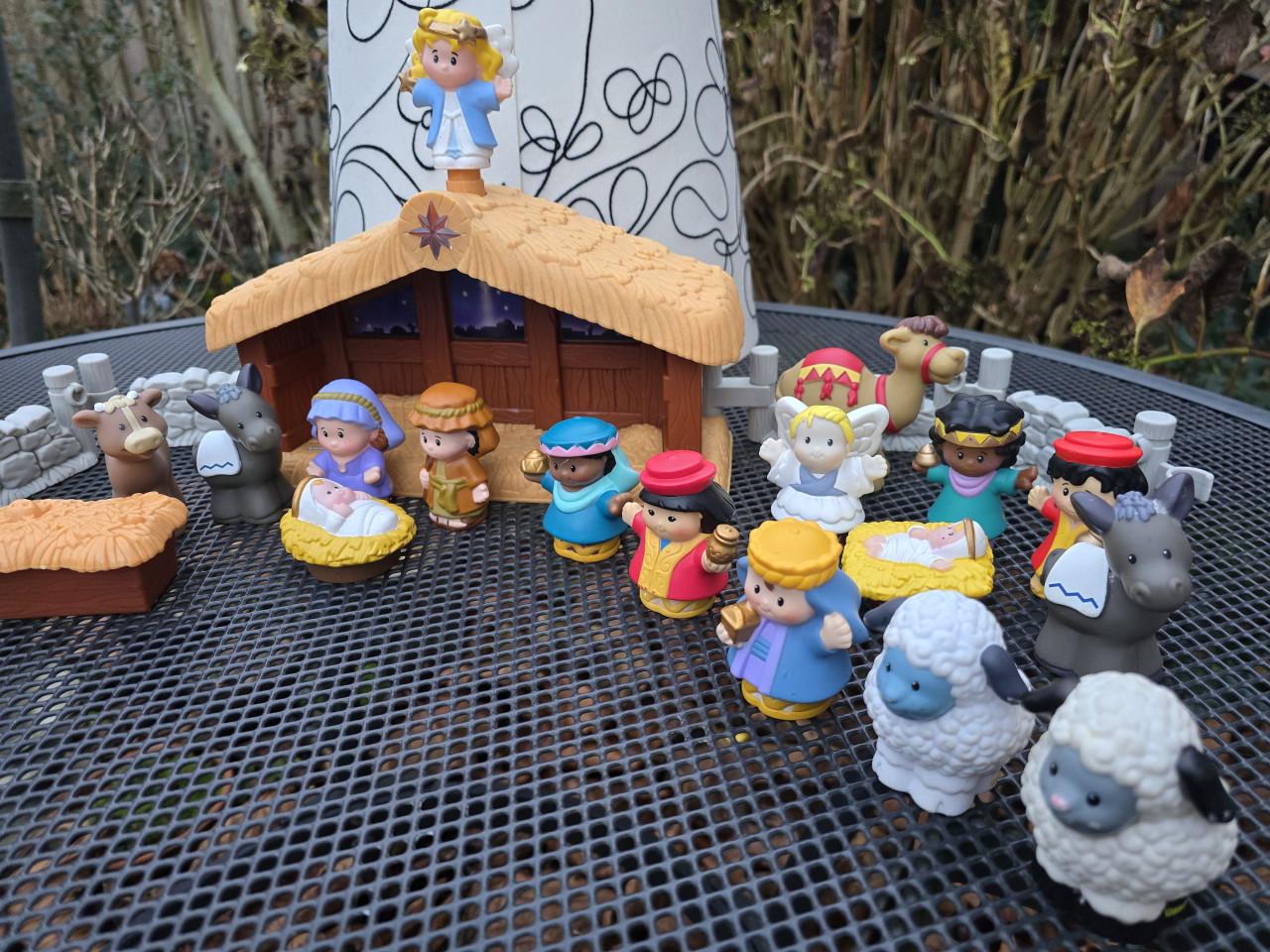 Fisher-Price  Little People   KERSTSTAL