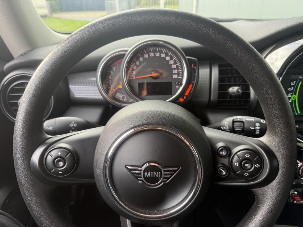 Mini Cooper mini 1.5i 136pk chili 3-drs