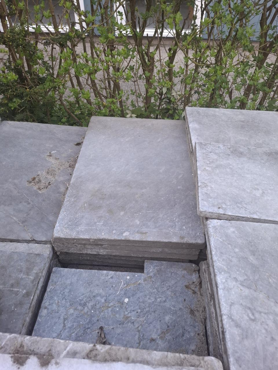 Chinese natuursteen terrastegels 60x40x3 (gratis af te halen) GERESERVEERD