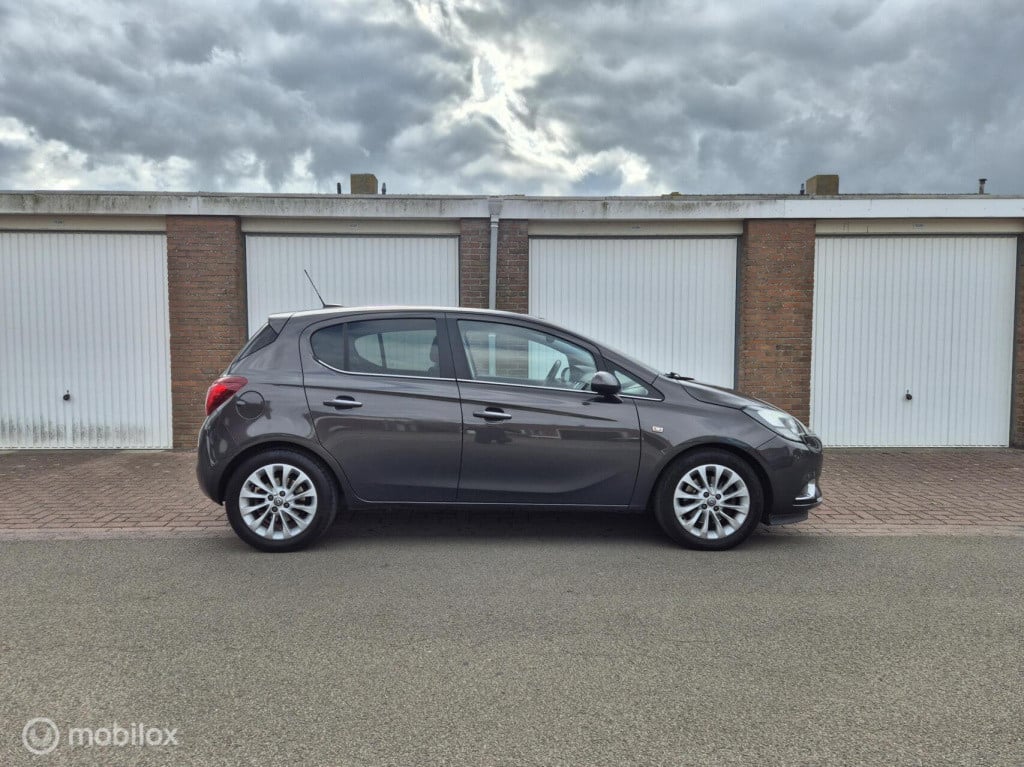Opel Corsa 1.0 turbo innovation / 5-deurs / airco / cruisecontrol / parkeer