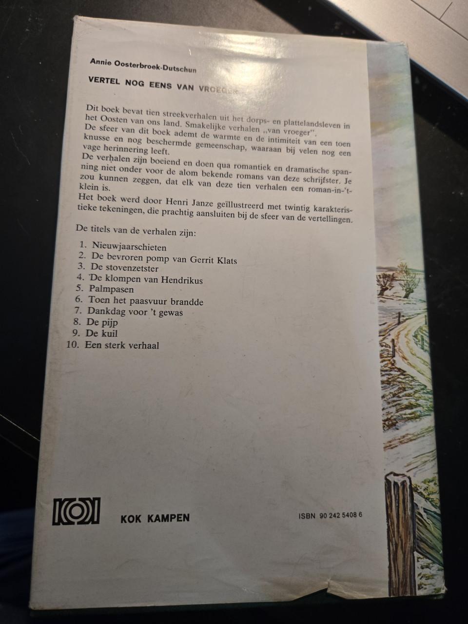 Boek "Vertel nog eens van vroeger:  verhalen voor mensen van deze tijd"