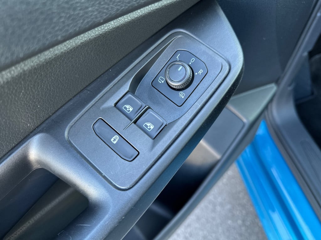 Volkswagen Caddy 1.5 tsi 5-persoons | navigatie | trekhaak | cruise | rijkl