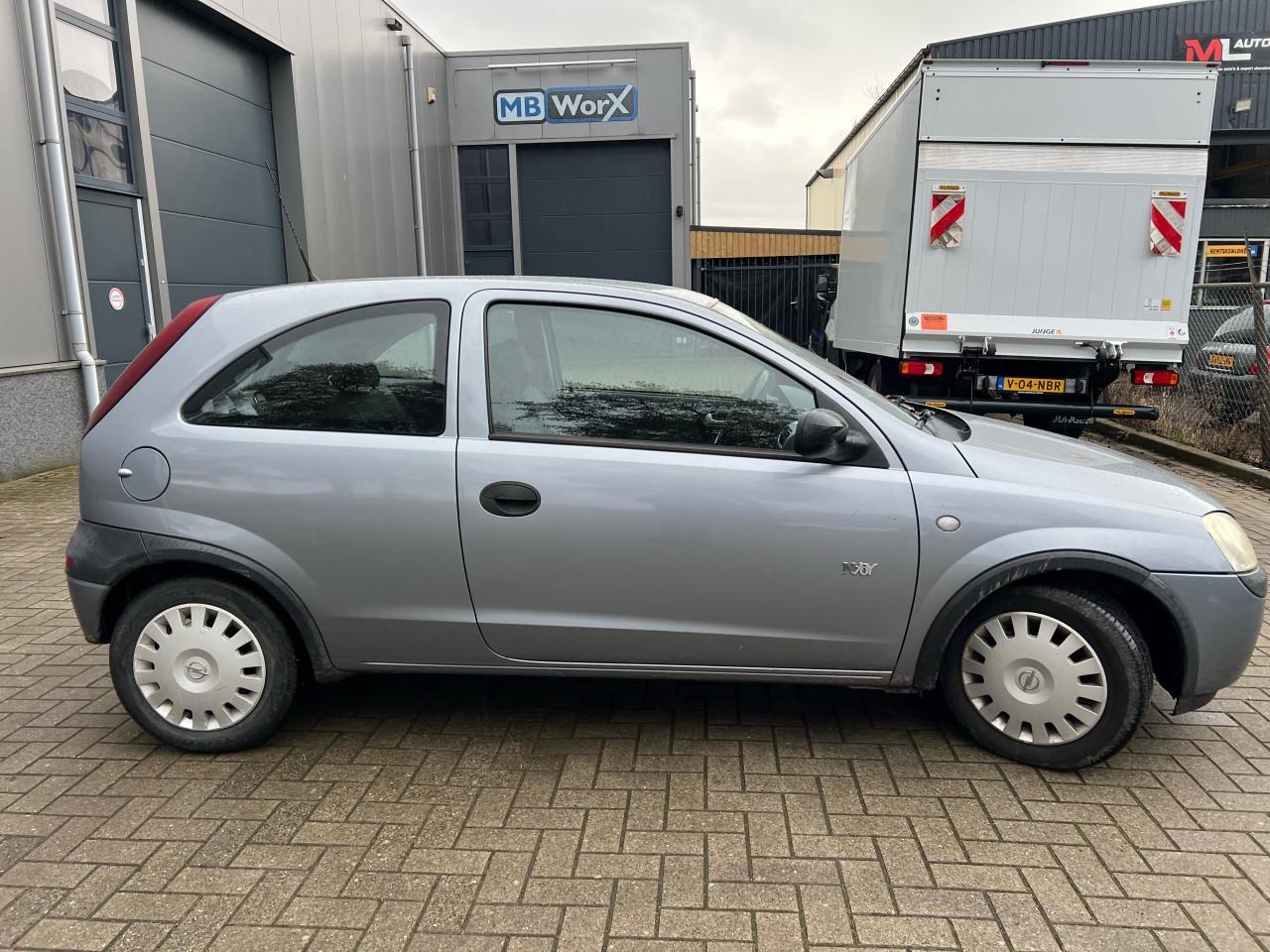 Opel Corsa 1.2-16V Enjoy 70.543KM NAP!