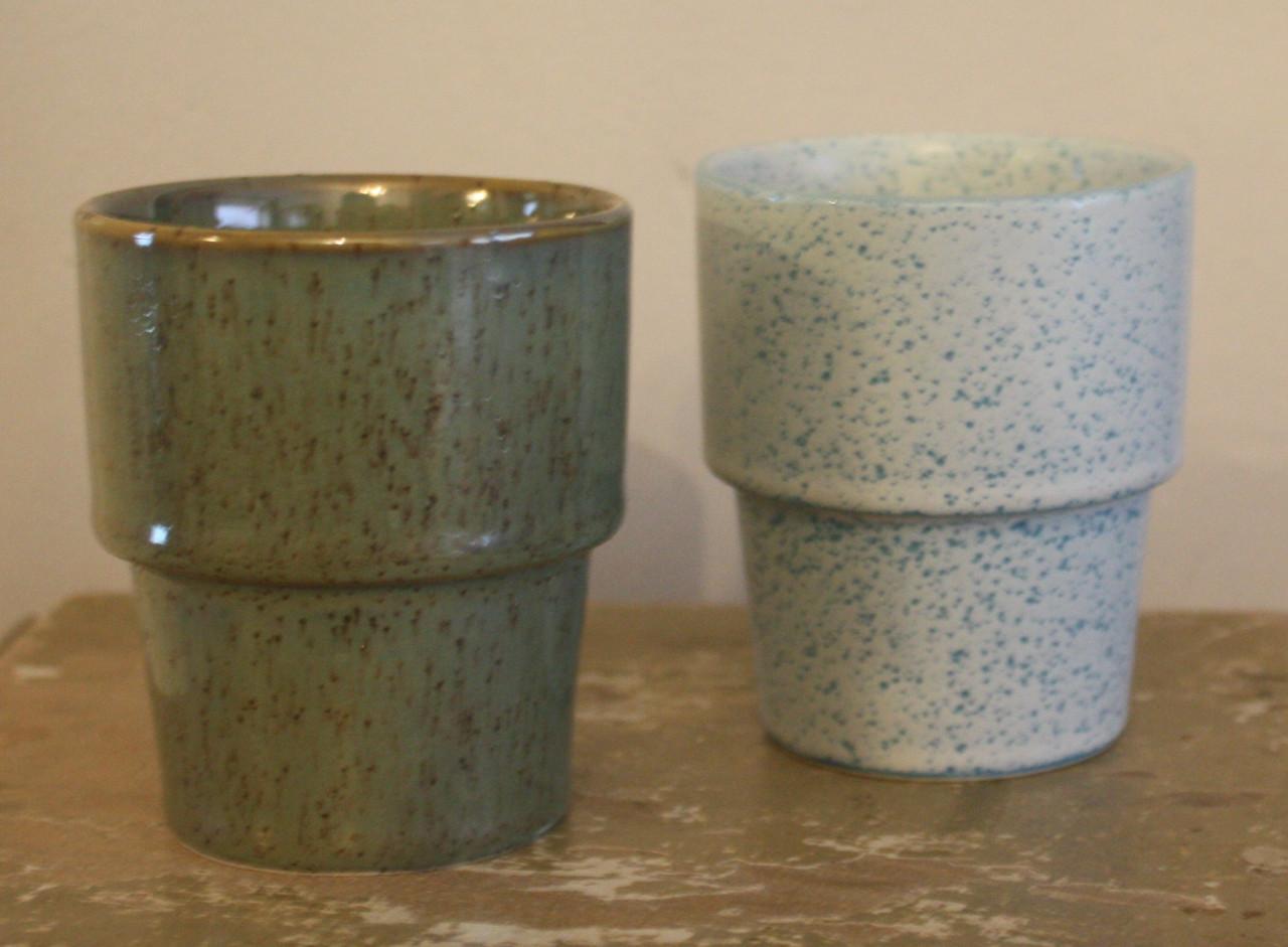 Set van 2 mokken blauw en groen