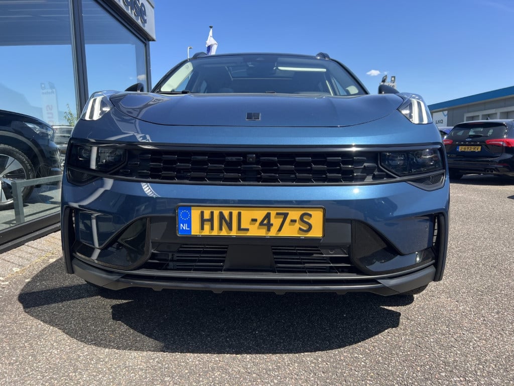 Lynk & Co 01 1.5 261pk plug in hybrid , panodak , 360gr camera , carplay