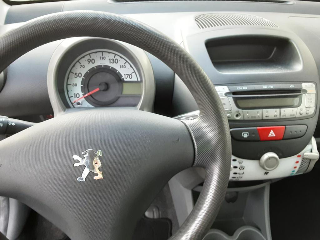 Peugeot 107 1.0-12v xr