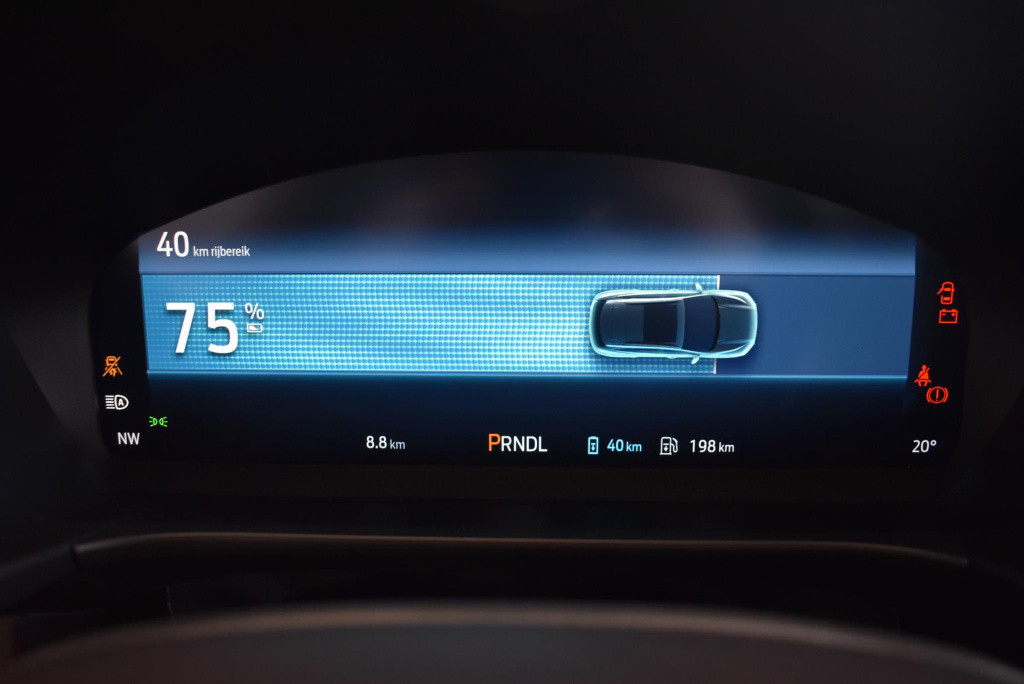 Ford Kuga 2.5 phev active x | €4000.- korting | 0.99% rente via ford option