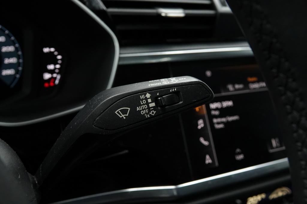 Audi Q3 35 tfsi | acc | carplay | pdc |