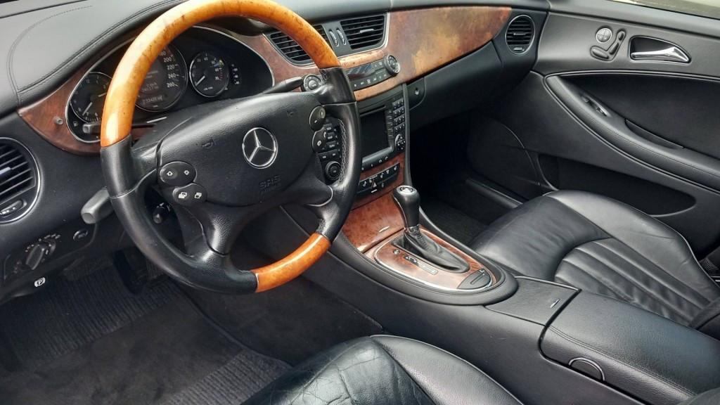 Mercedes 350 CLS automaat bj:2005 airco-leer-20 inch apk 2027 i.z.g.st