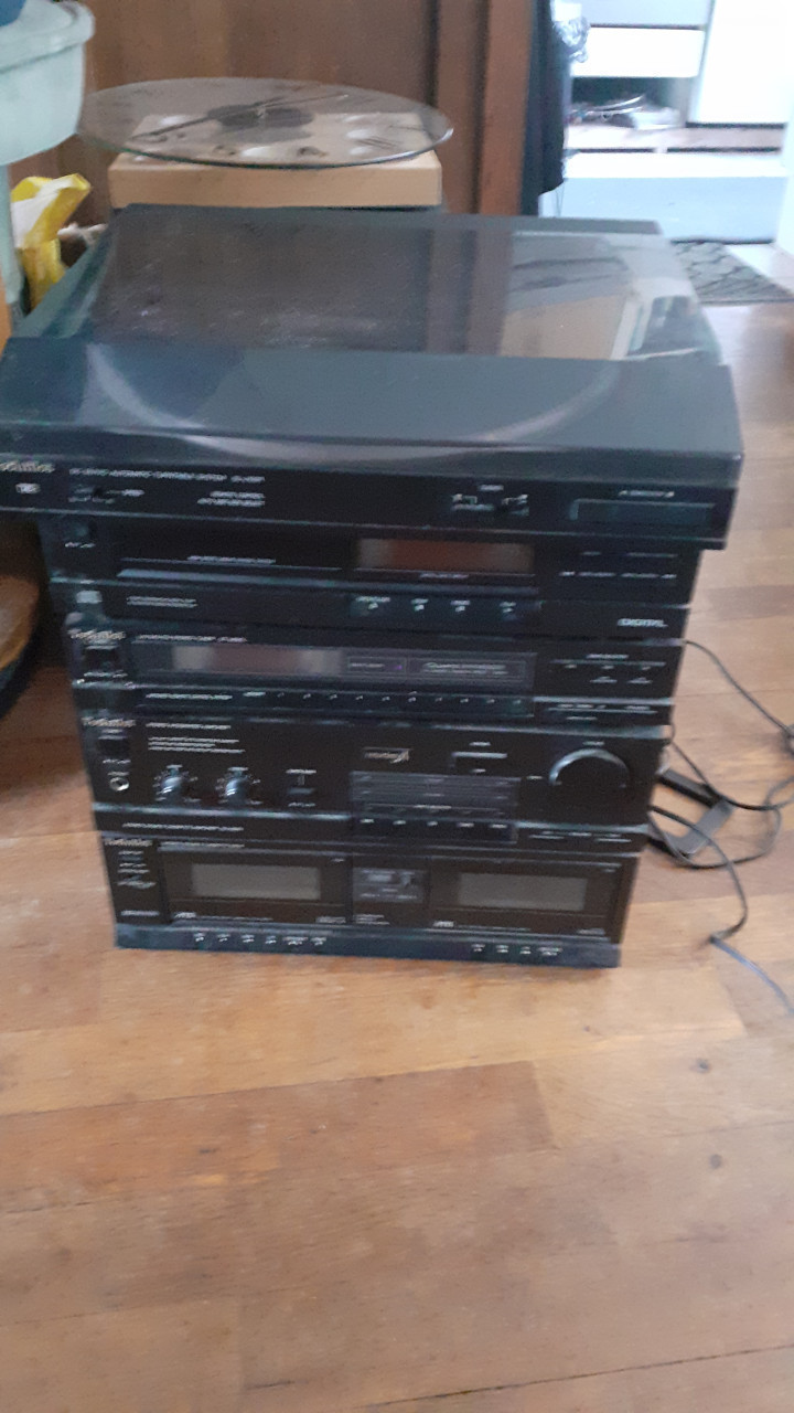 1x Stereo Radio BLUE-SKY ......... leuk Mini -setje .