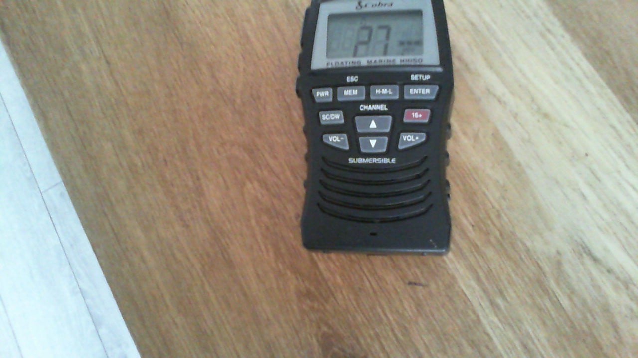 Hand marifoon met oplader 50 euro