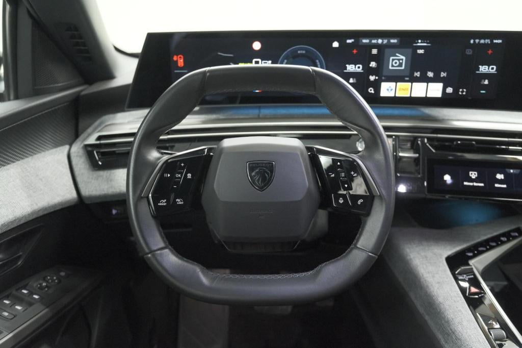 Peugeot E-5008 allure avantage 73 kwh 7p | 360 camera | dodehoekdetectie | 
