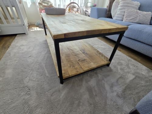 Industriële salontafel