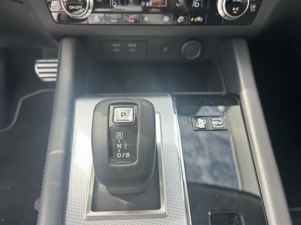 Mitsubishi Outlander 2.4 phev instyle