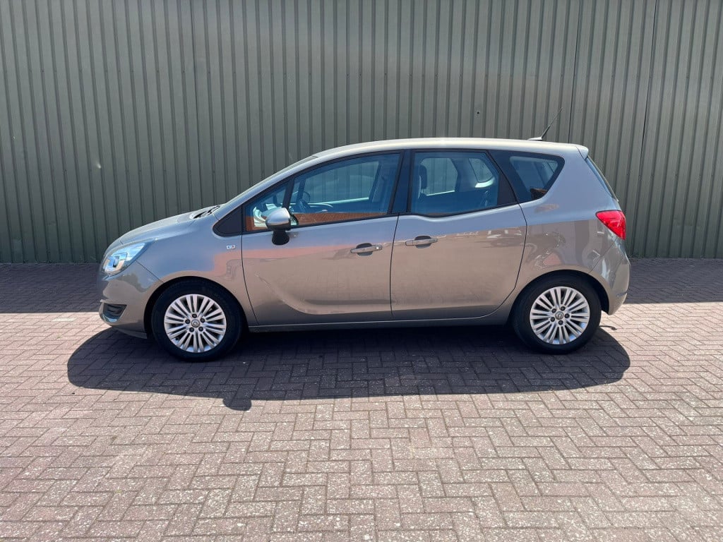 Opel Meriva 1.4 turbo business+