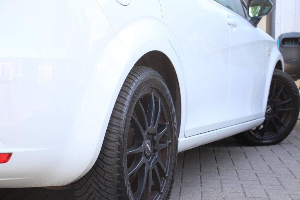 Seat Leon 1.2 tsi copa - actieprijs €3.535,- t/m 20 augustus!