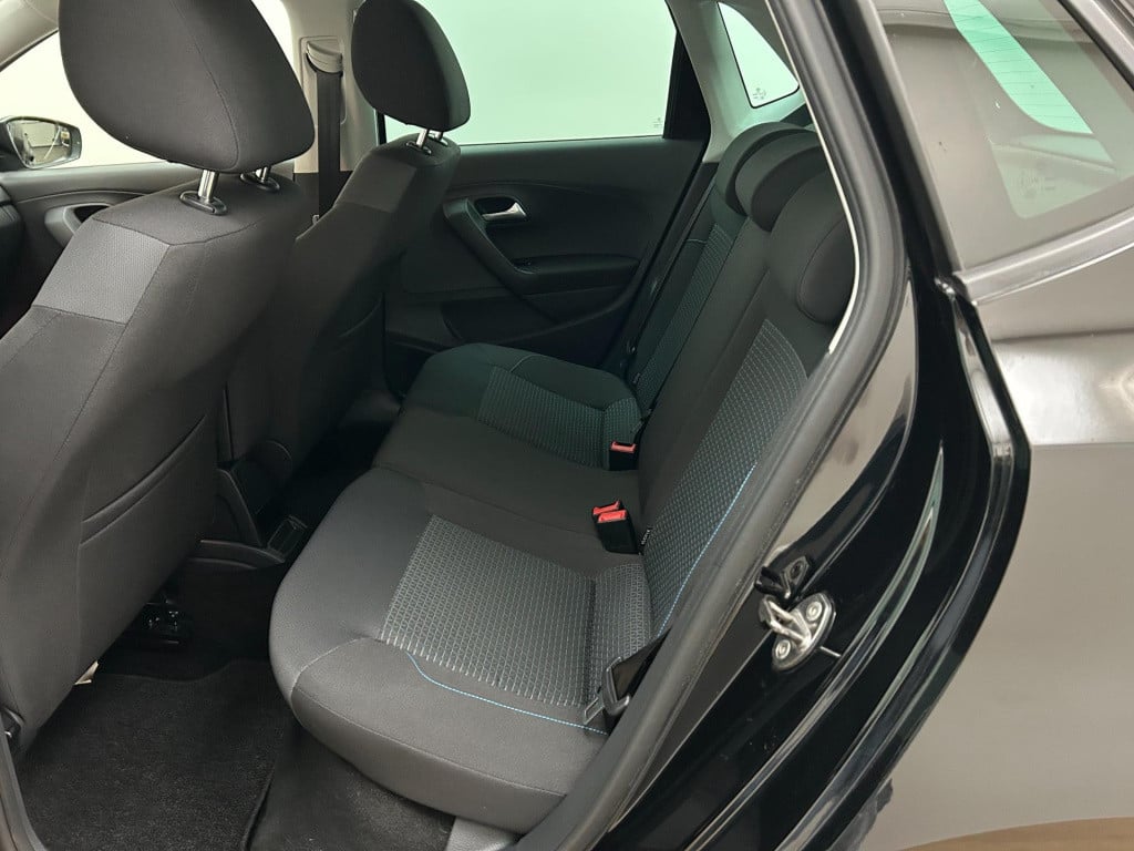 Volkswagen Polo occasion 1.0 bluemotion edition | zwart | airco | tweedehan