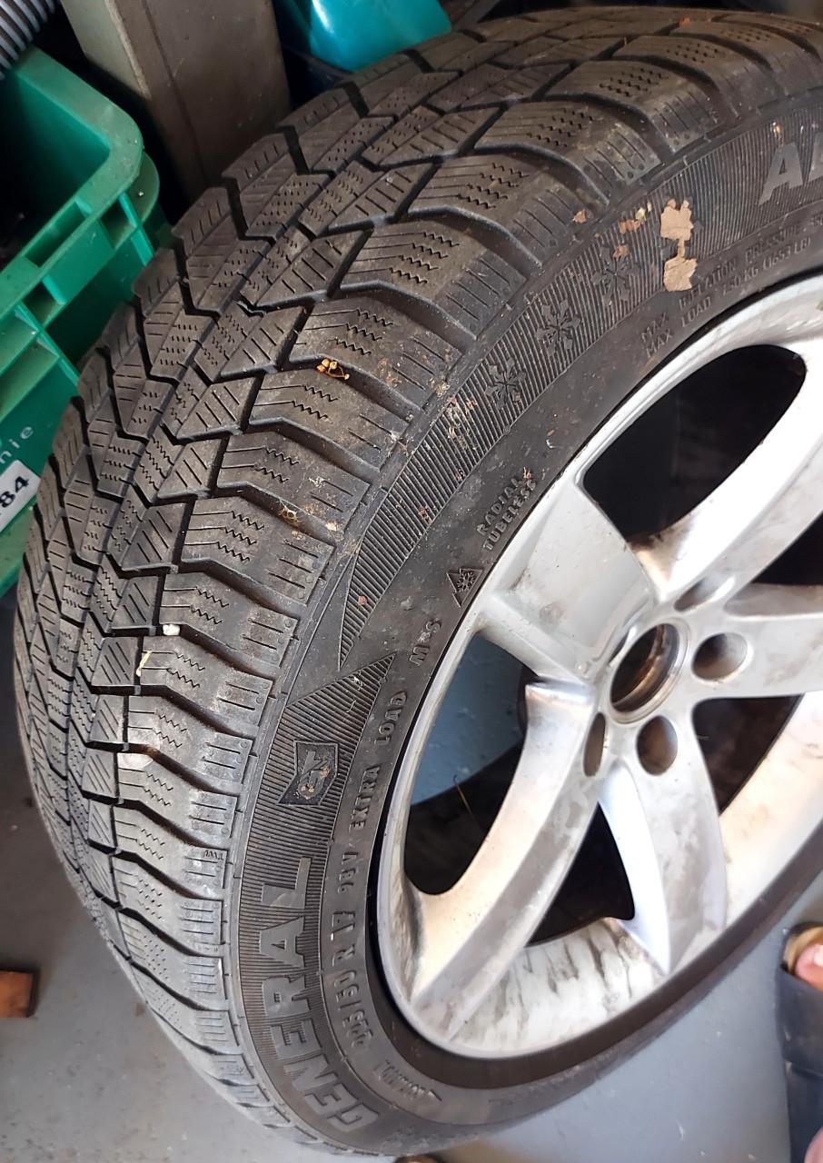 Audi wiel in mooie staat 225-50-17.........7.5 J 17H2 ET 28