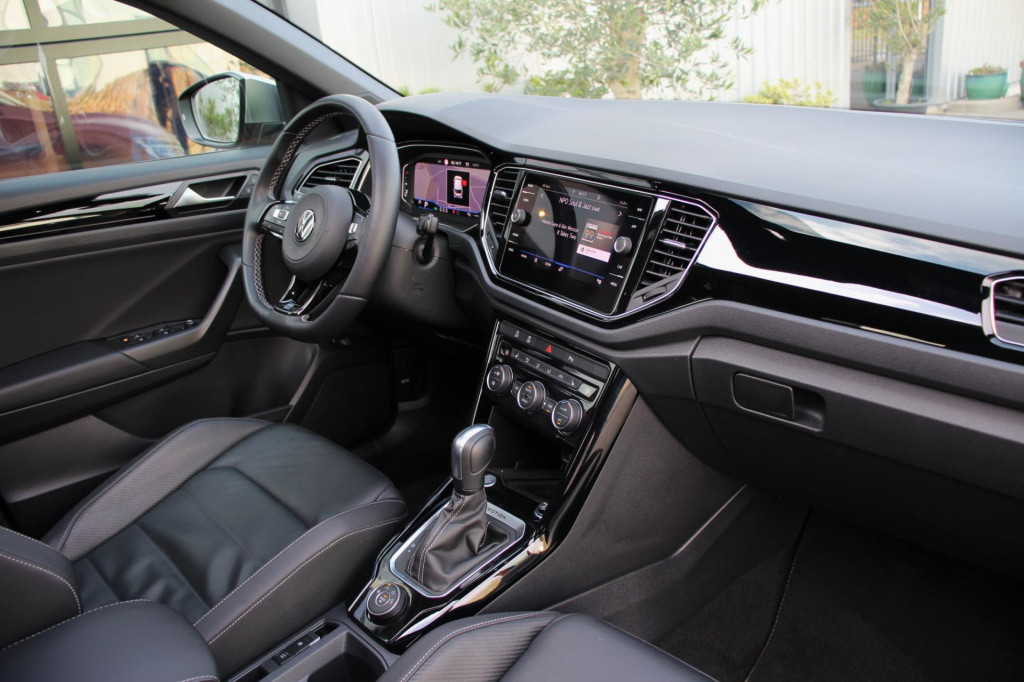 Volkswagen T-roc 2.0 tsi r 4motion - akrapovic - virtual - pano - leder - a