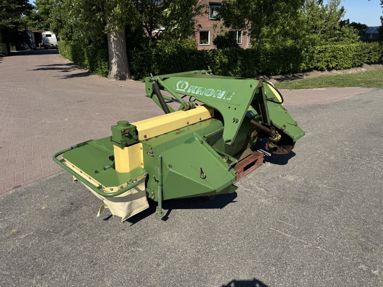 Krone Frontmaaier met kneuzer