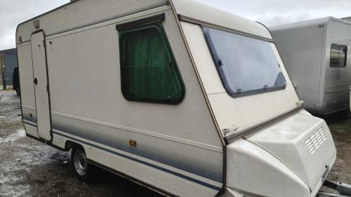 ADRIA UNICA 4153 ce 1990 bj VASTBED TREINZIT
