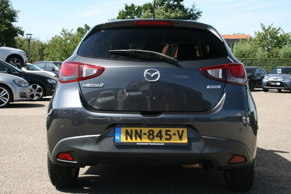 Mazda 2 1.5 skyactiv-g gt-m line / pdc / stoelverwarming / navi