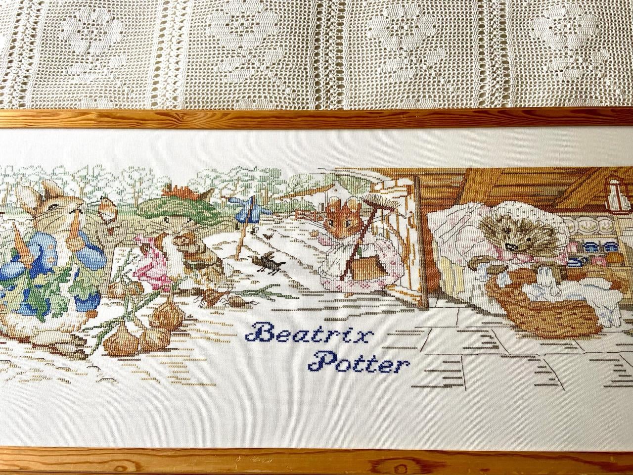 Peter Rabbit wandkleed