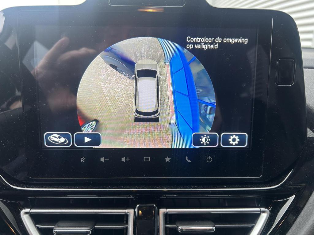 Suzuki Sx4 S-cross 1.4 boosterjet style hybrid