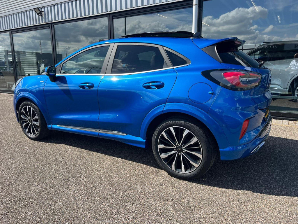 Ford Puma 1.0i ecoboost hybrid 125pk st-line vignale, pano, trekhaak