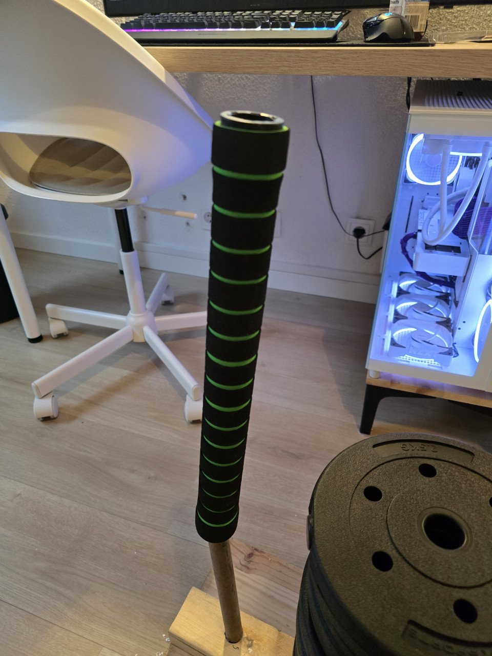ZGAN Venom sports 2in 1  vinyl dumbell/halter set te koop.