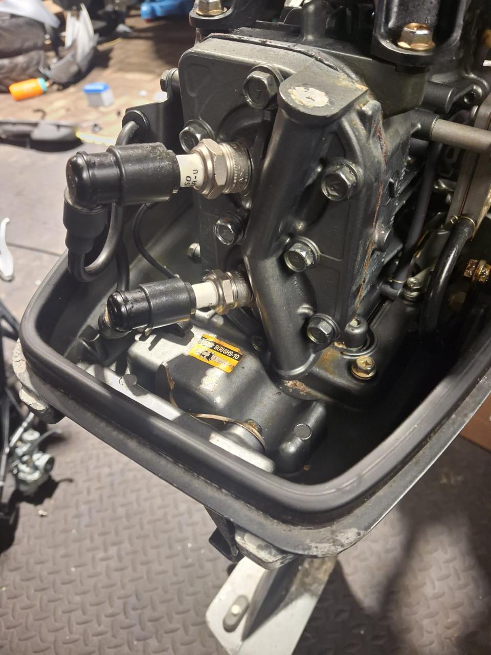 Suzuki 8 pk buitenboordmotor kortstaart in goede staat