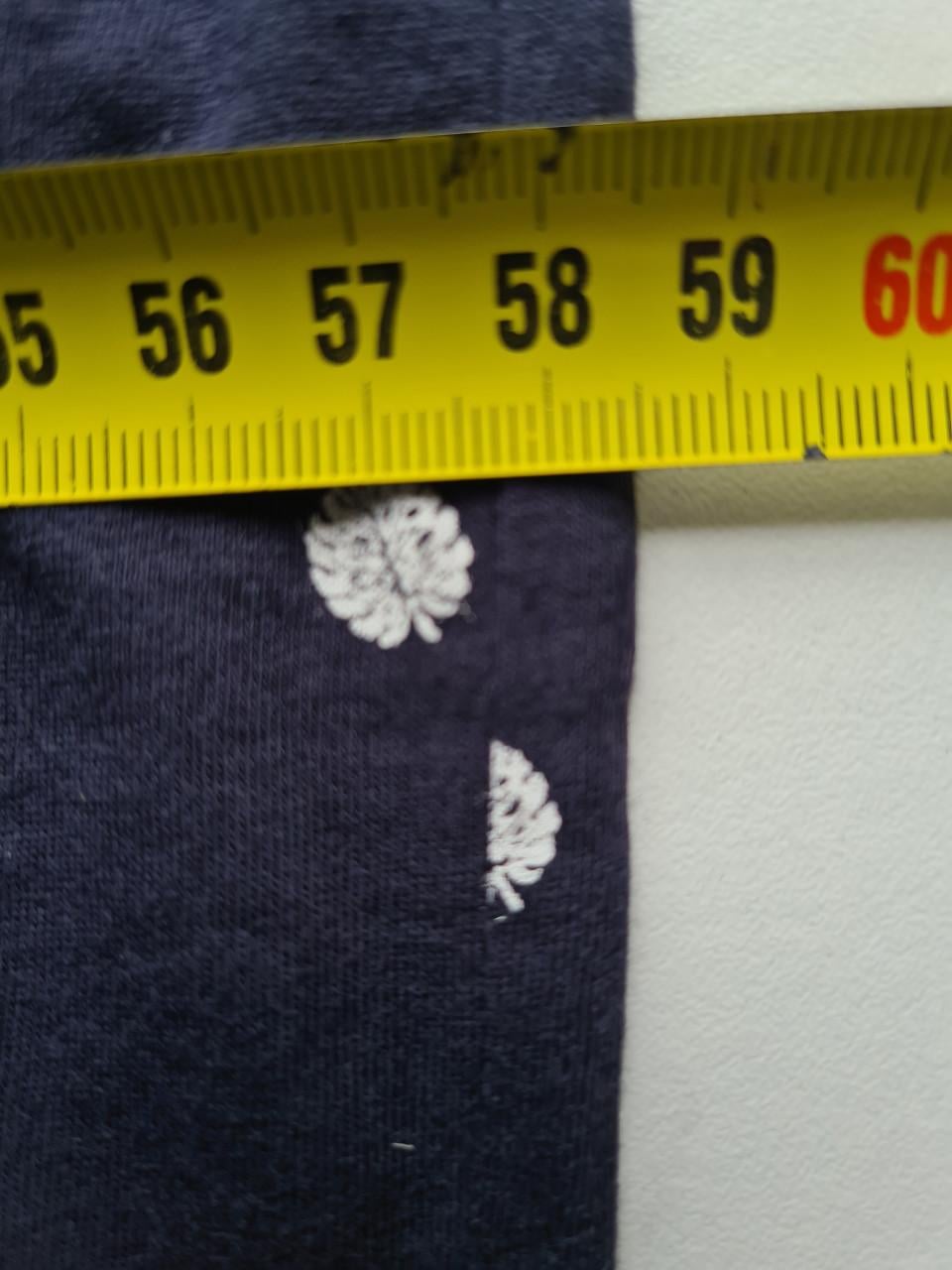 Donkerblauw met wit bedrukt T-shirt van H&M  Maat XL
