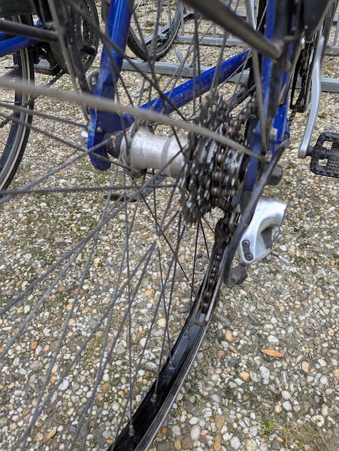 2 Batavus fietsen, dames en heren model, type Jakima maat 53 en 56