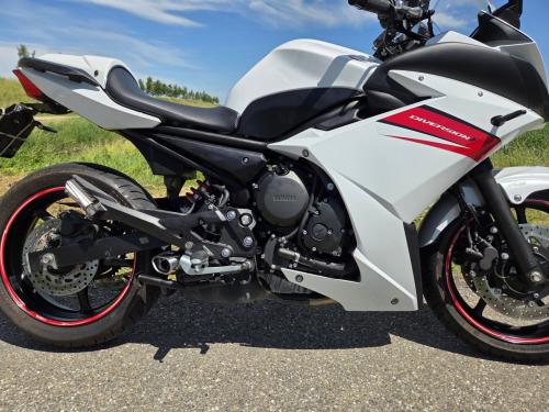 Yamaha XJ6F Diversion ABS (inruil mogelijk!)