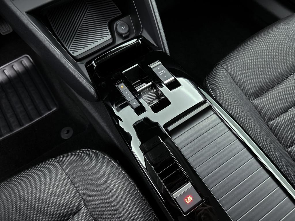 Citroen C4 hybrid 145pk automaat business | rijklaar | stoelverwarming | na