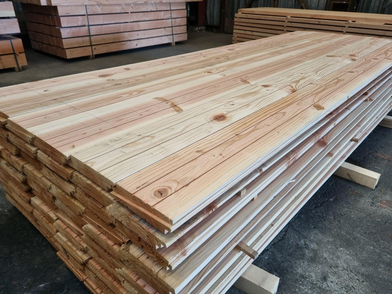 **DOUGLAS ZWEEDS RABAT 12/26x195x3000**