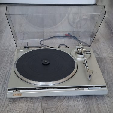 Technics SL-Q210 platenspeler