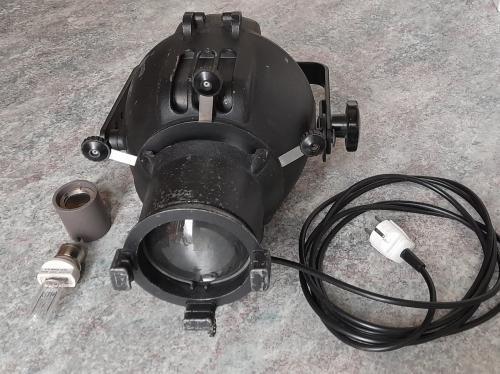 Strand Electric. Theaterlamp.