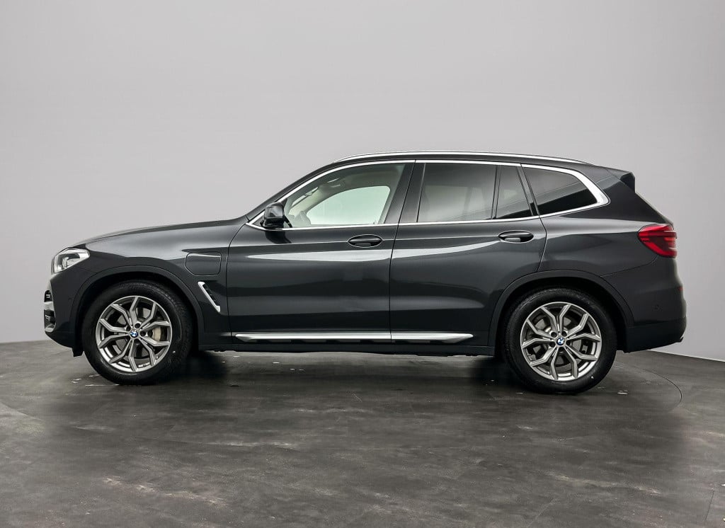 BMW X3 xdrive30e executive leder camera trekhaak