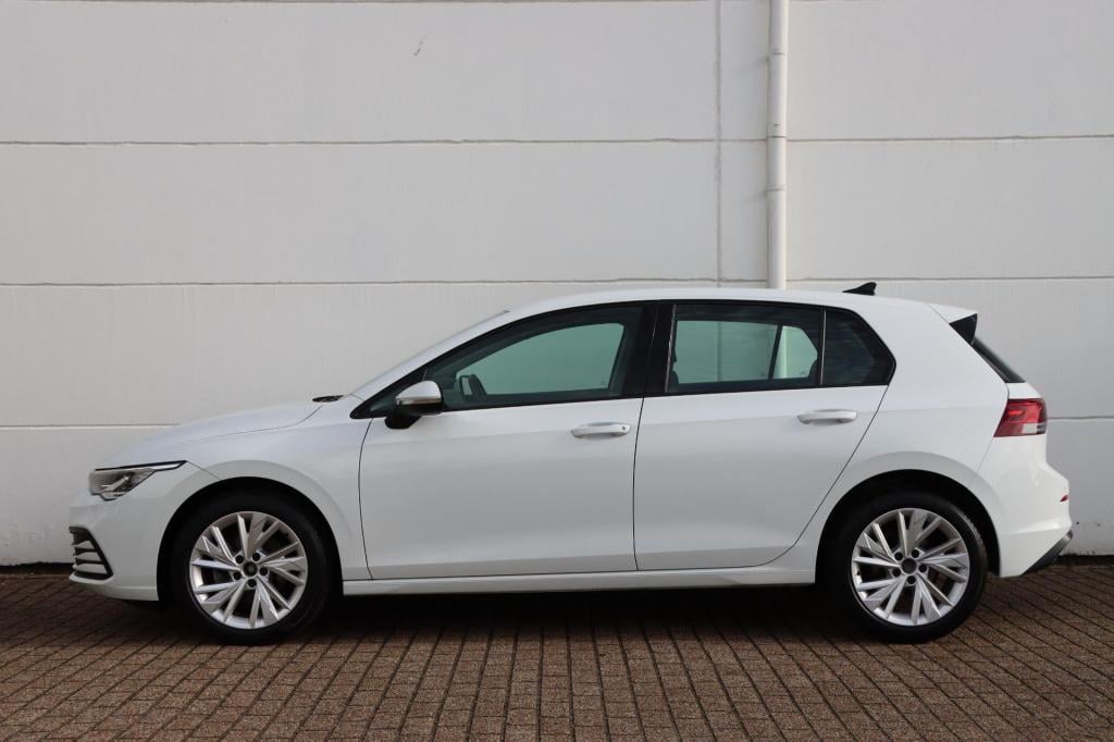 Volkswagen Golf 1.5 tsi life 130pk