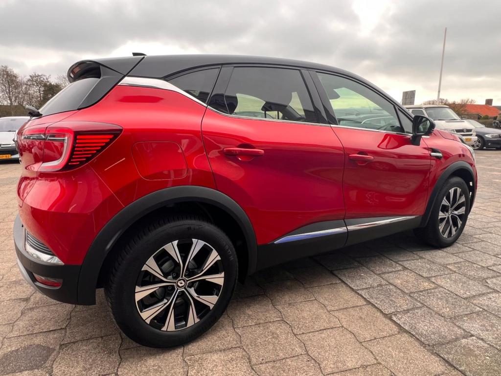Renault Captur 1.3 tce 140 aut, intens met vele opties, camera, zelf sturen