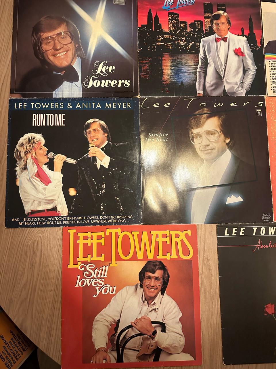 8 LP’s van Lee Towers