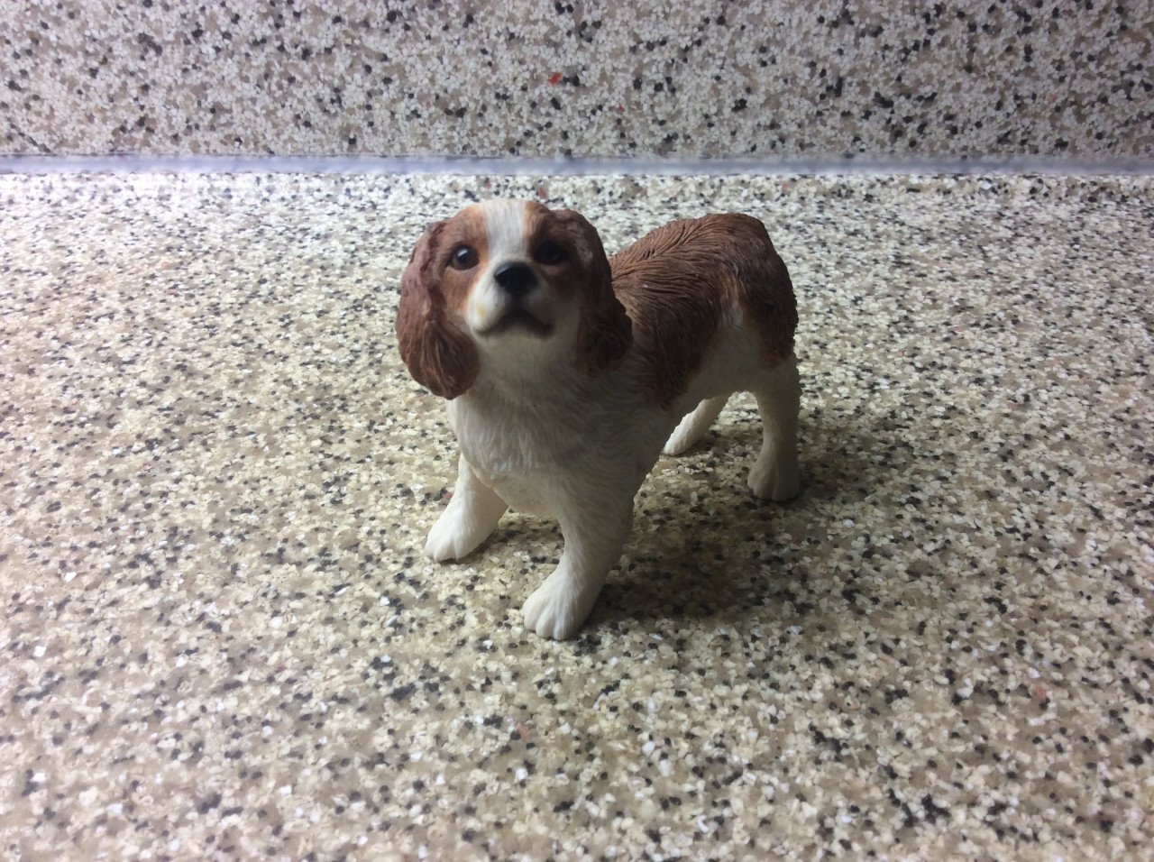 Hondje. The Leonardo Collection.